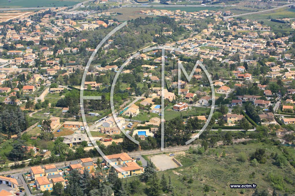 Photo arienne de Saint Maximin la Sainte Baume