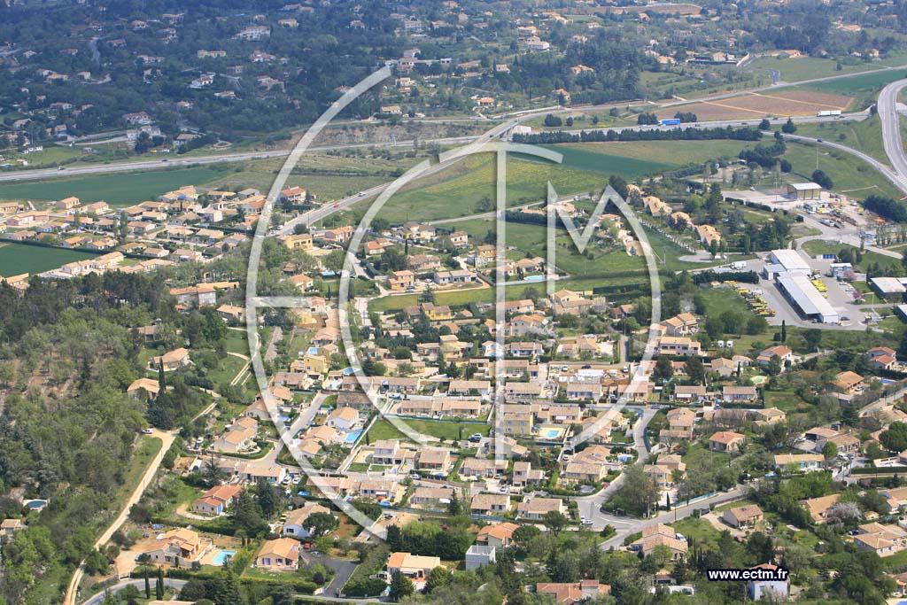 Photo arienne de Saint Maximin la Sainte Baume