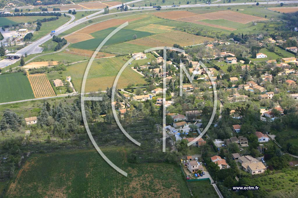Photo arienne de Saint Maximin la Sainte Baume
