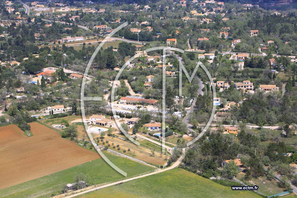 Photo arienne de Saint Maximin la Sainte Baume