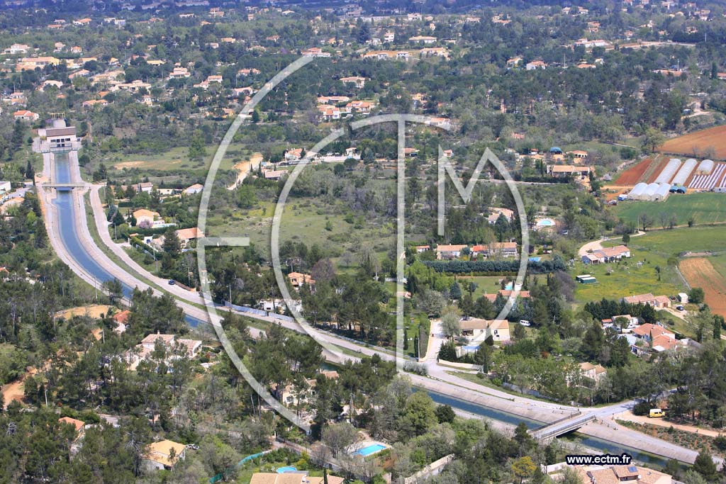 Photo arienne de Saint Maximin la Sainte Baume