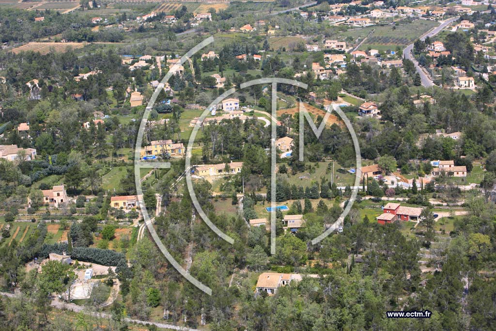Photo arienne de Saint Maximin la Sainte Baume