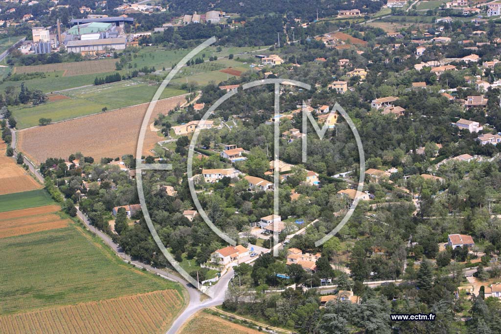 Photo arienne de Saint Maximin la Sainte Baume