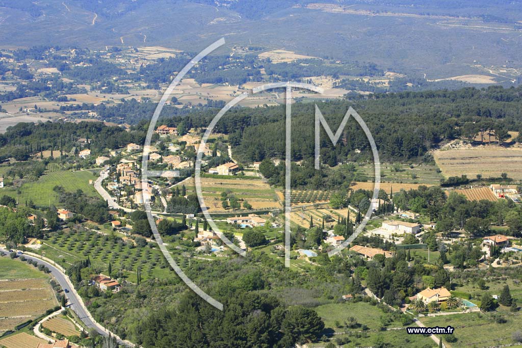 Photo arienne de Le Castellet