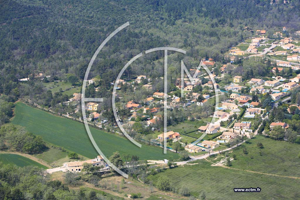 Photo arienne de Nans les Pins