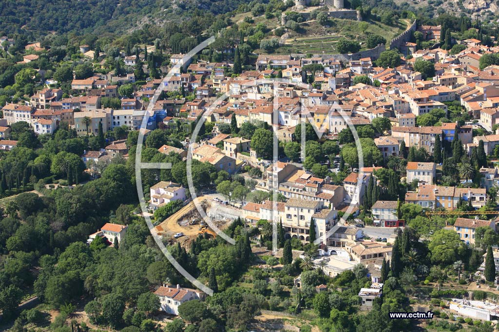 Photo arienne de Grimaud