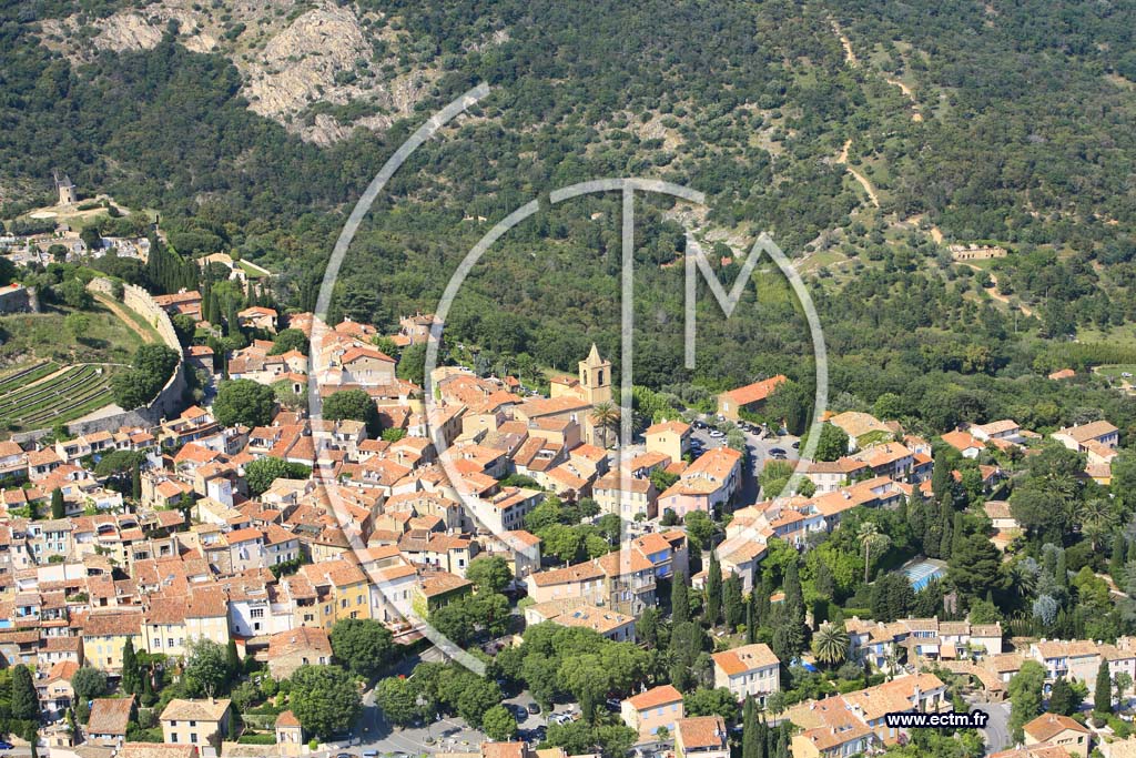 Photo arienne de Grimaud
