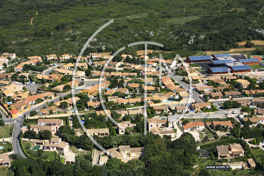 Photo arienne de Rochefort du Gard