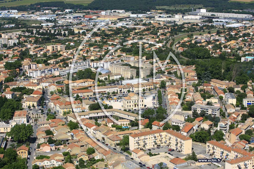 Photo arienne de Sorgues