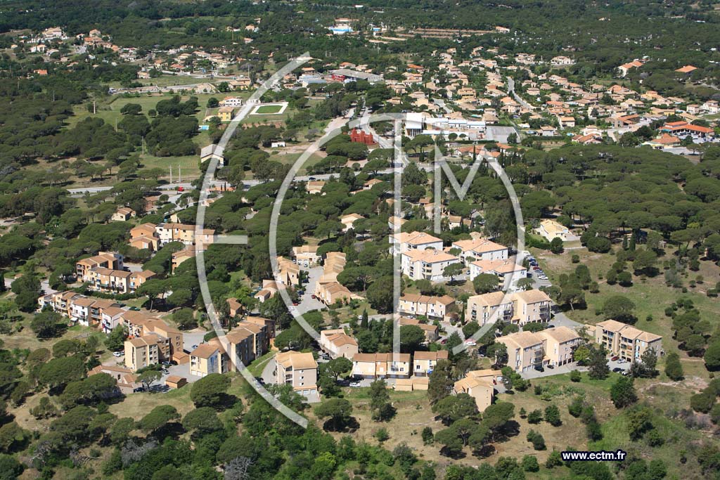 Photo arienne de Frejus - quartier Robert
