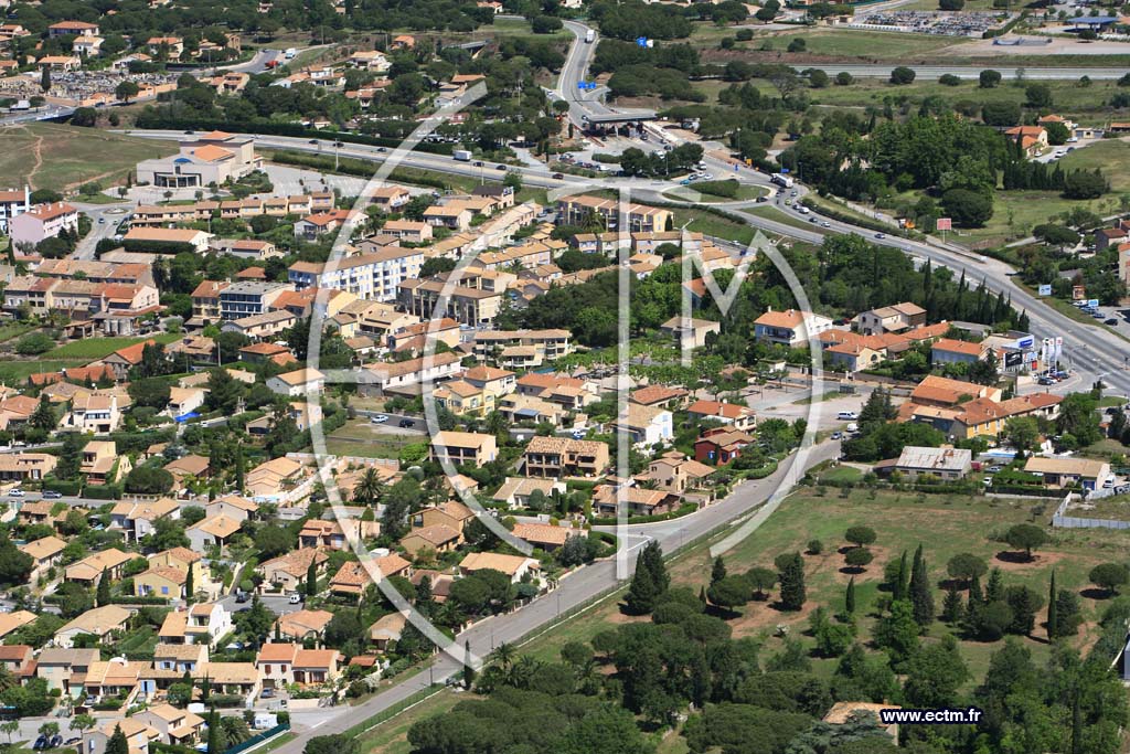 Photo arienne de Puget sur Argens