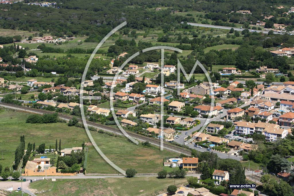 Photo arienne de Puget sur Argens
