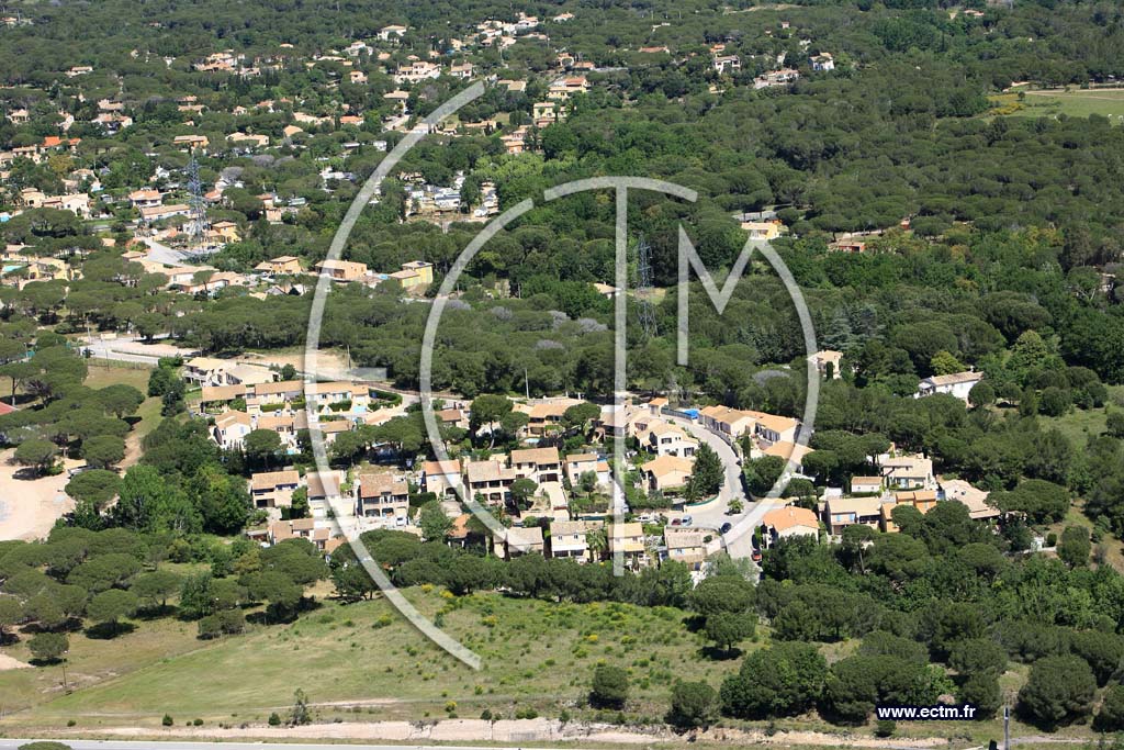 Photo arienne de Puget sur Argens
