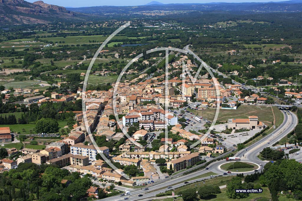 Photo arienne de Puget sur Argens