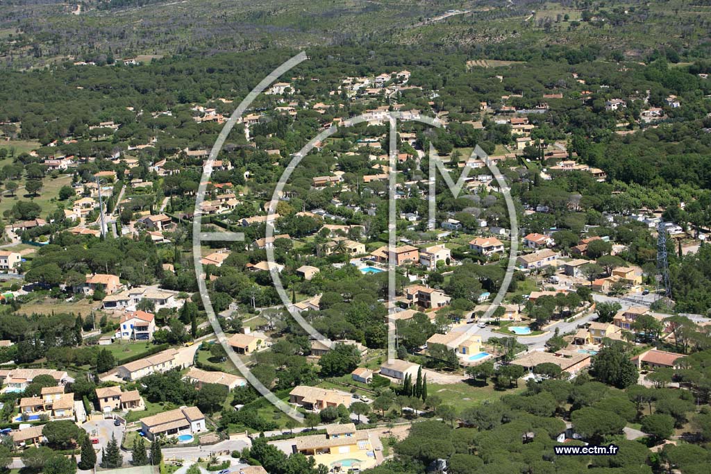 Photo arienne de Puget sur Argens