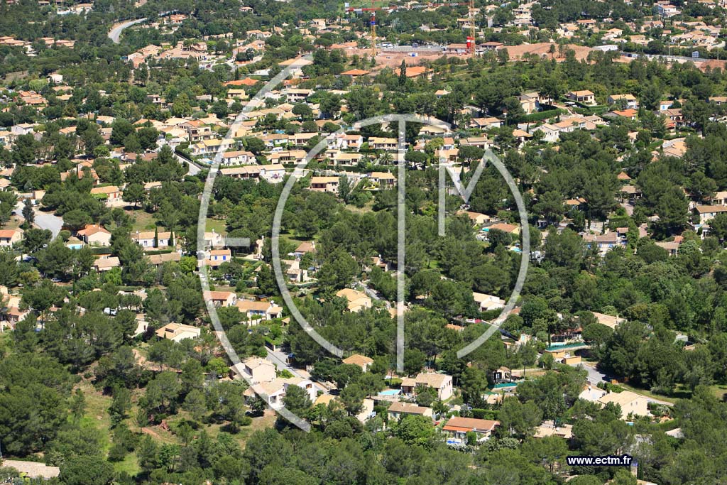 Photo arienne de Roquebrune sur Argens - le Coulet Redon