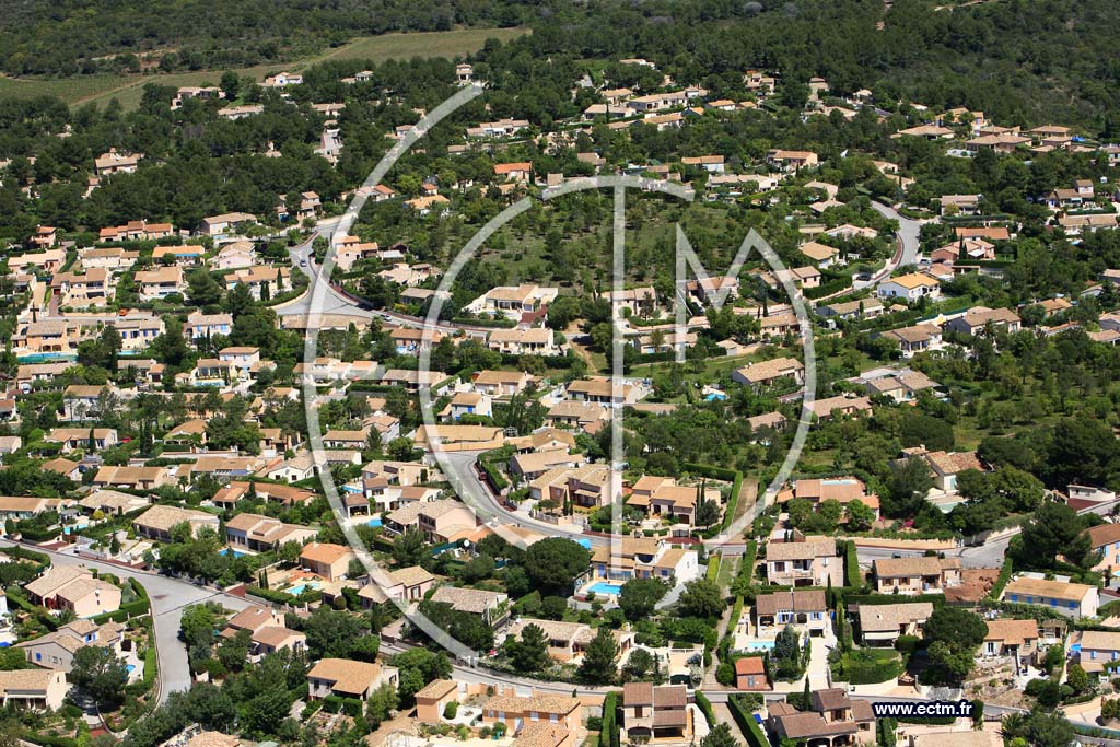 Photo arienne de Roquebrune sur Argens - le Coulet Redon