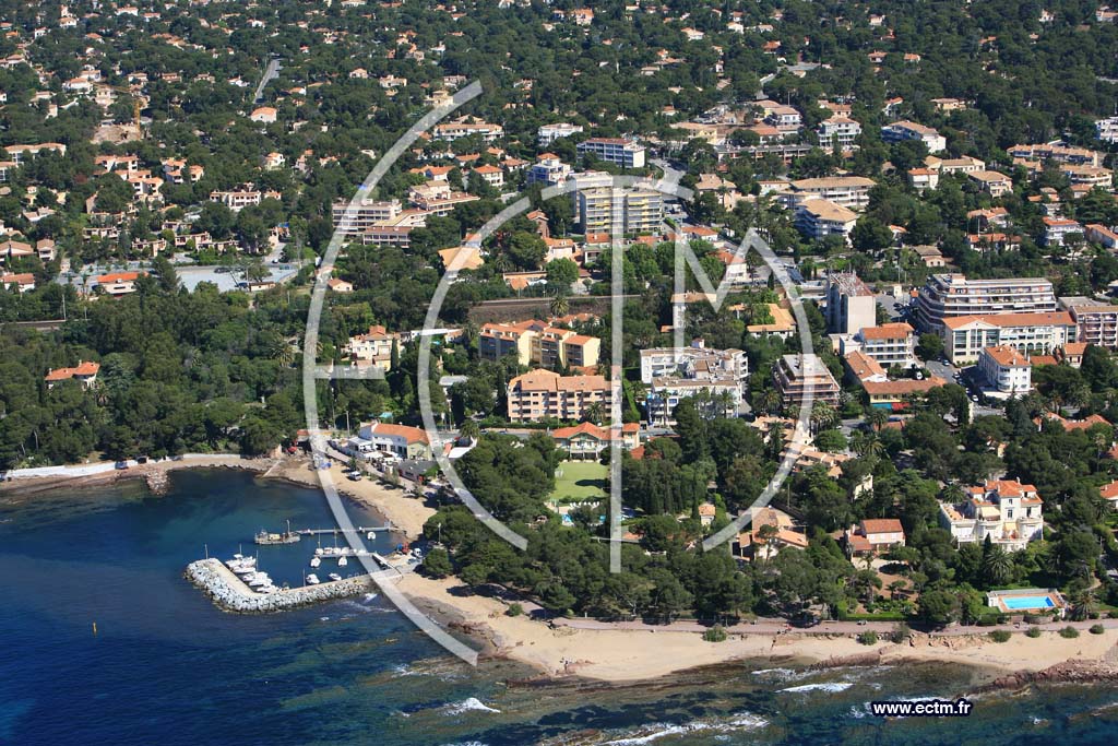 Photo arienne de Saint Raphael - plage d Arene Grosse