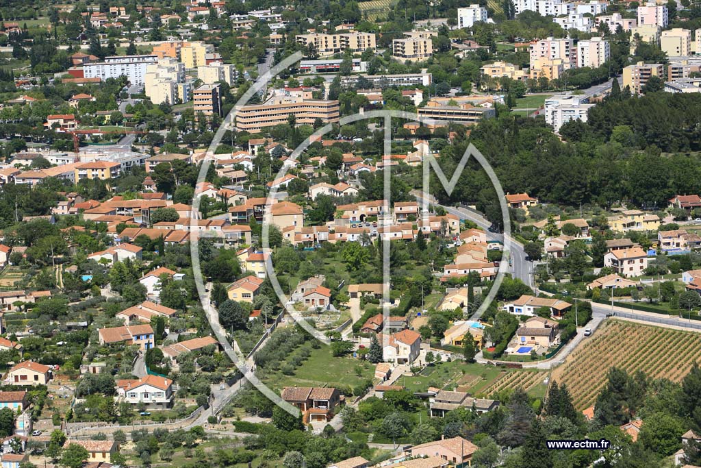 Photo arienne de Draguignan