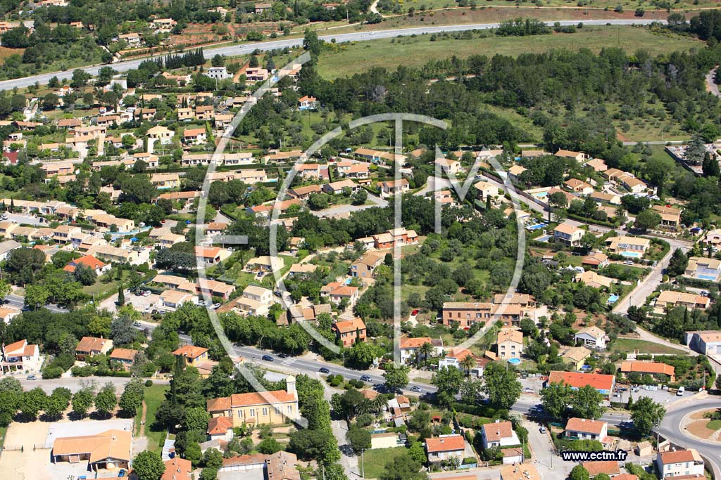 Photo arienne de Le Cannet des Maures
