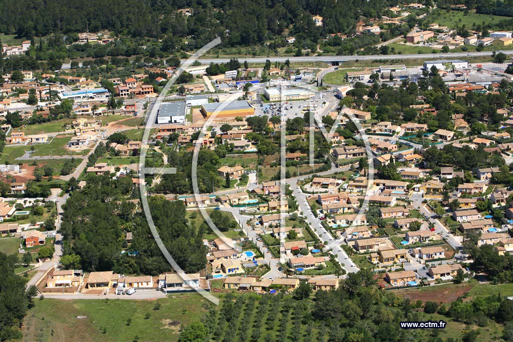 Photo arienne de Le Cannet des Maures
