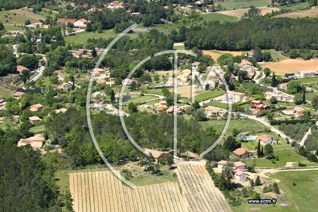 Photo arienne de Saint Antonin du Var