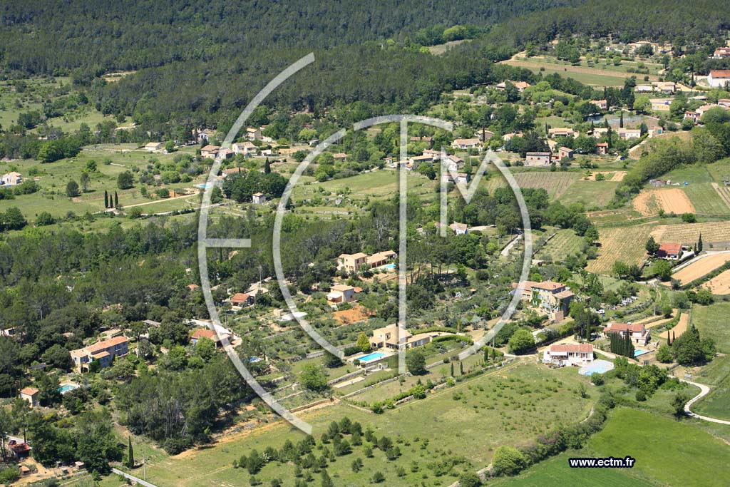 Photo arienne de Saint Antonin du Var