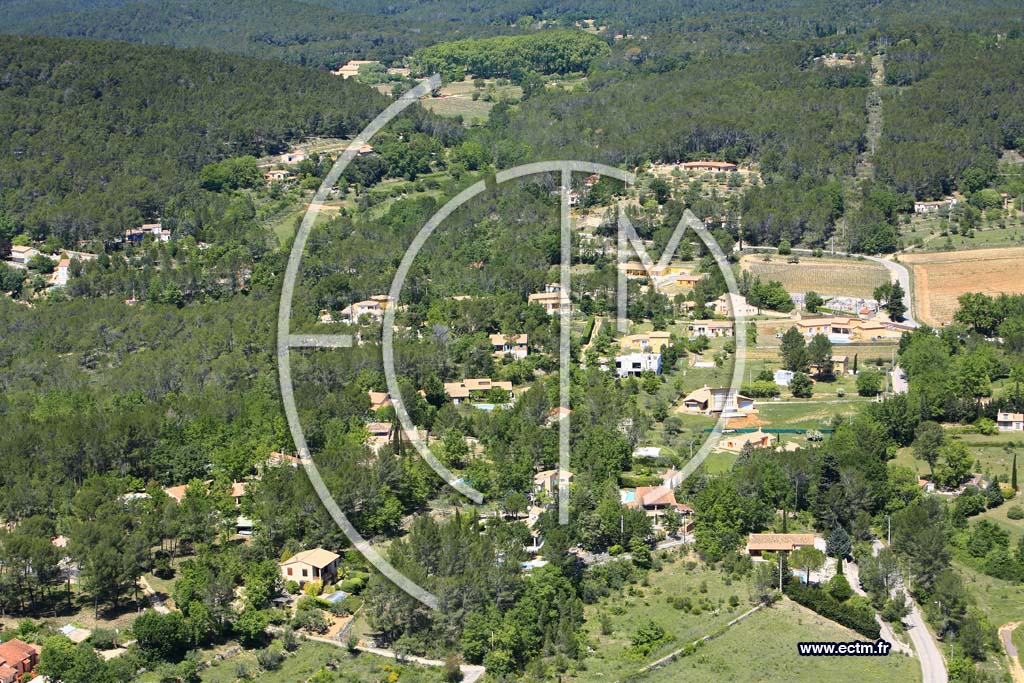 Photo arienne de Saint Antonin du Var
