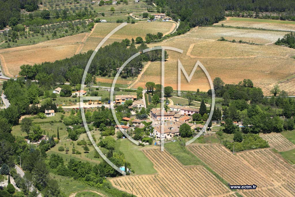 Photo arienne de Saint Antonin du Var