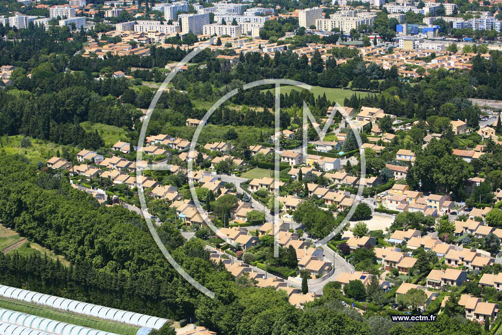 Photo arienne de Avignon - st Gabriel