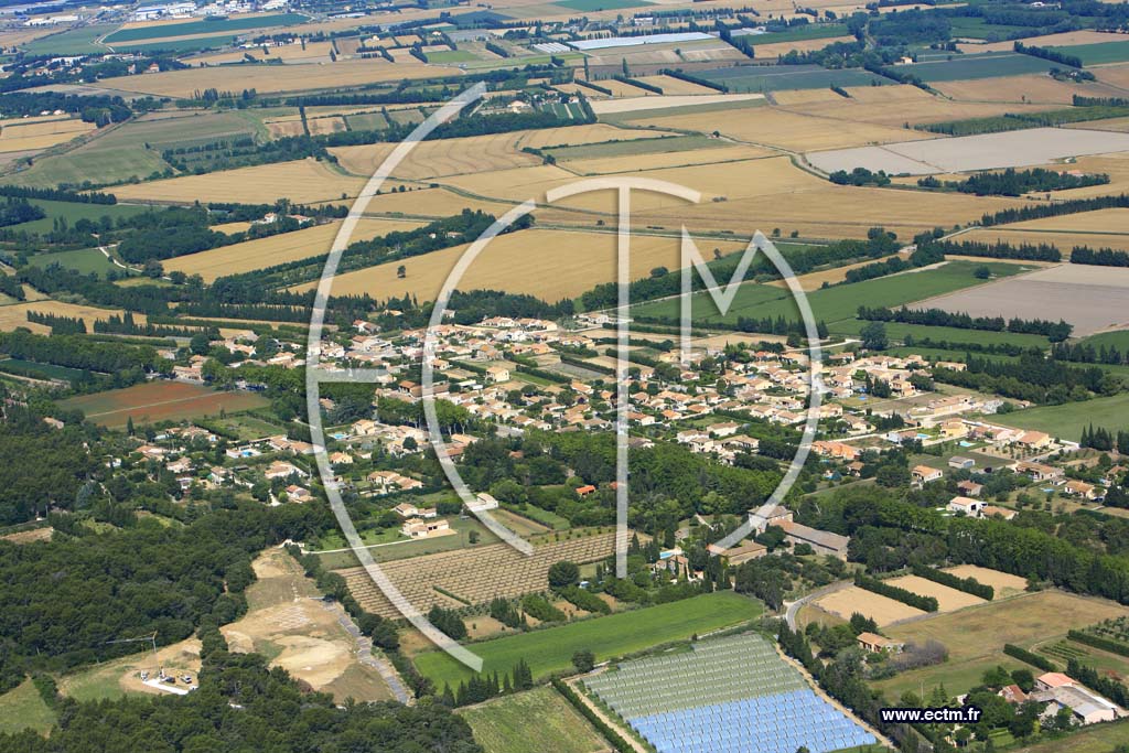 Photo arienne de Mas Blanc des Alpilles