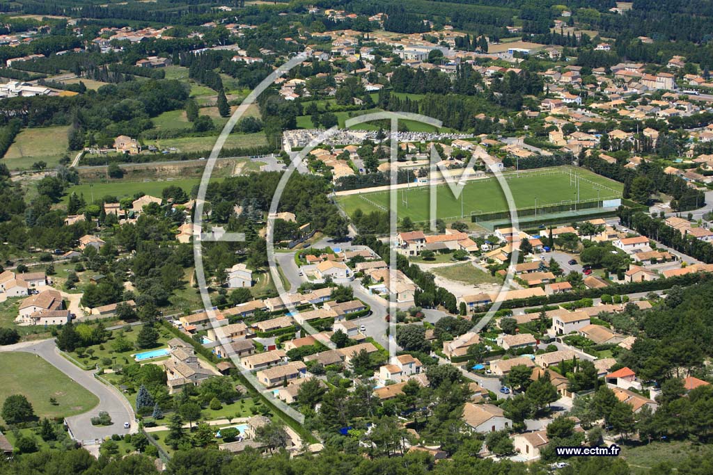 Photo arienne de Plan d Orgon