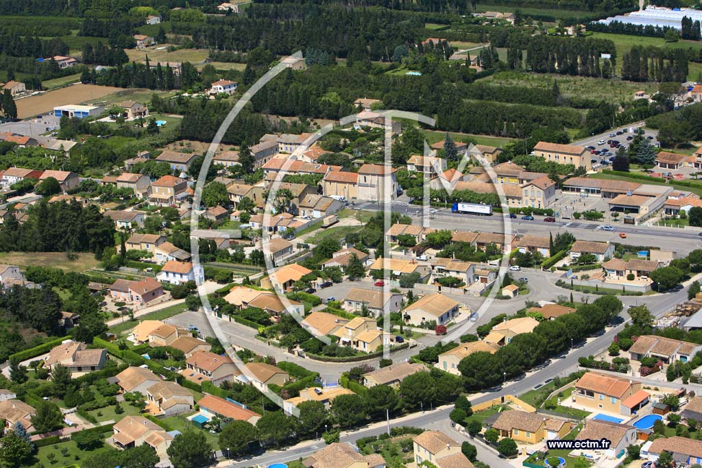 Photo arienne de Plan d Orgon