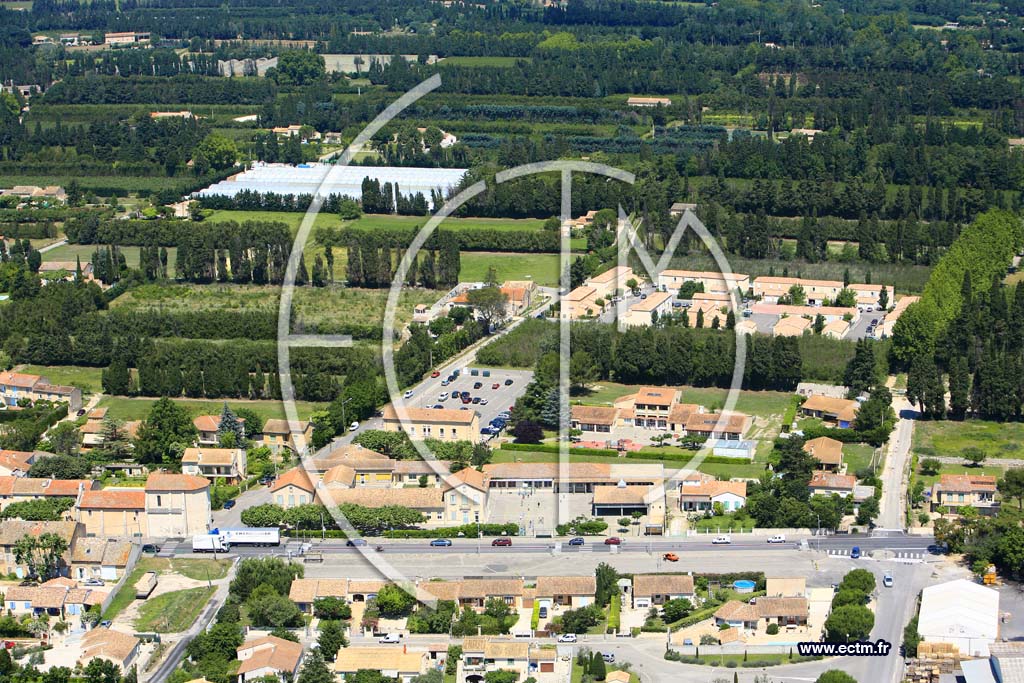 Photo arienne de Plan d Orgon