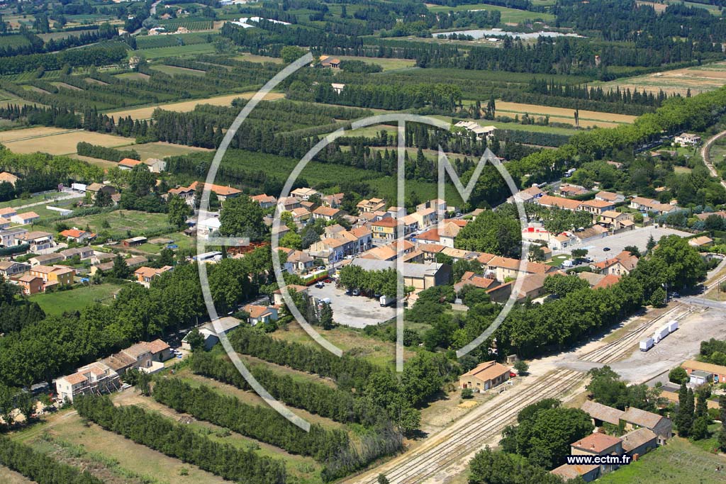 Photo arienne de Plan d Orgon
