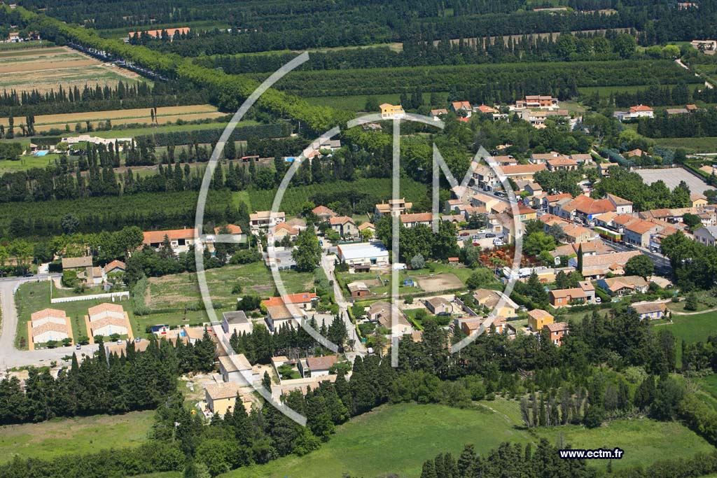 Photo arienne de Plan d Orgon