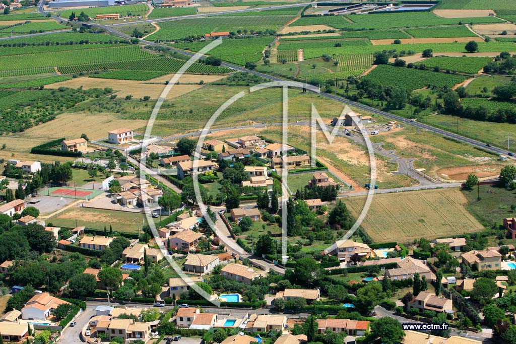 Photo arienne de Ceyras