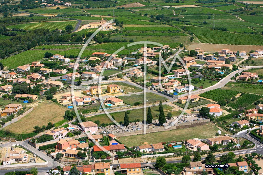 Photo arienne de Saint Felix de Lodez