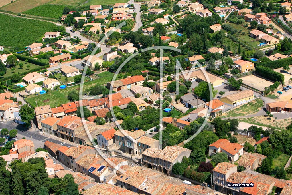 Photo arienne de Saint Felix de Lodez