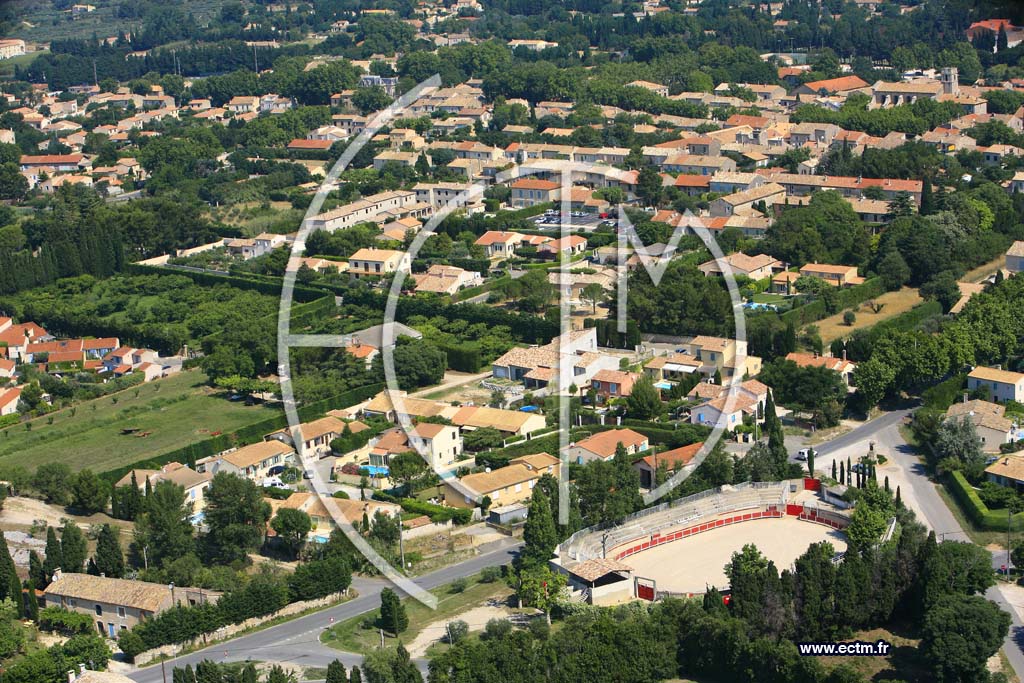 Photo arienne de Maussane les Alpilles