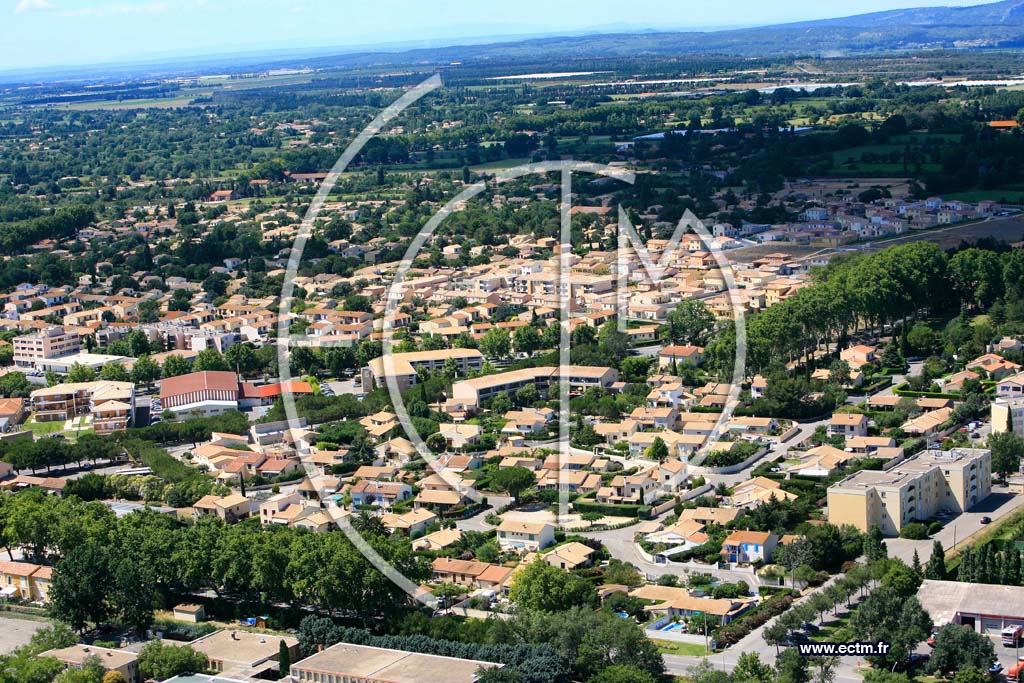 Photo arienne de Saint Martin de Crau