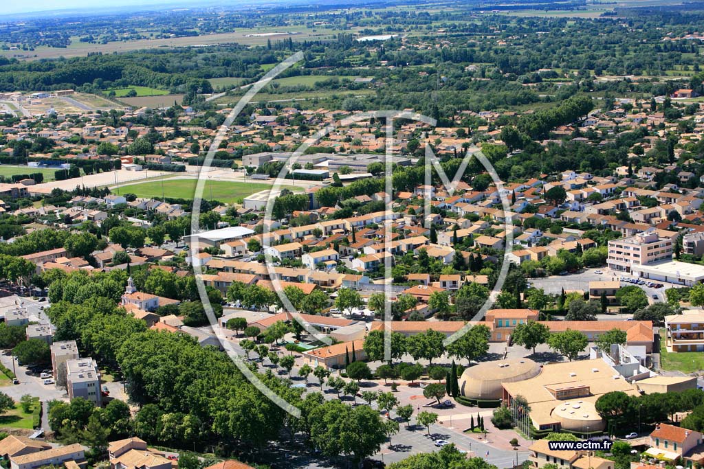 Photo arienne de Saint Martin de Crau