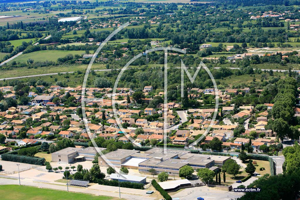 Photo arienne de Saint Martin de Crau