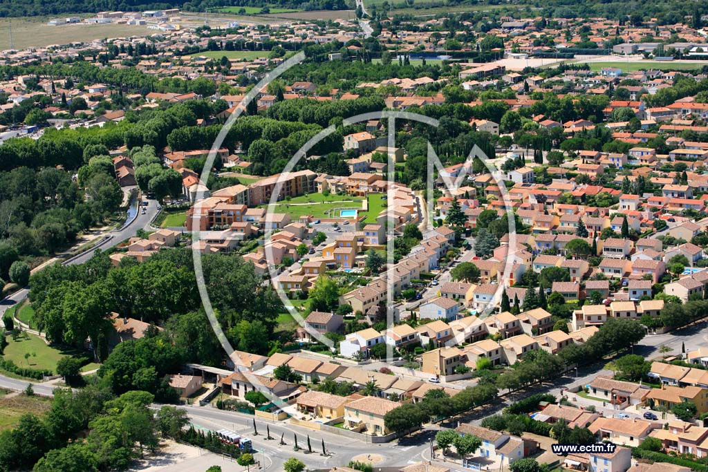 Photo arienne de Saint Martin de Crau