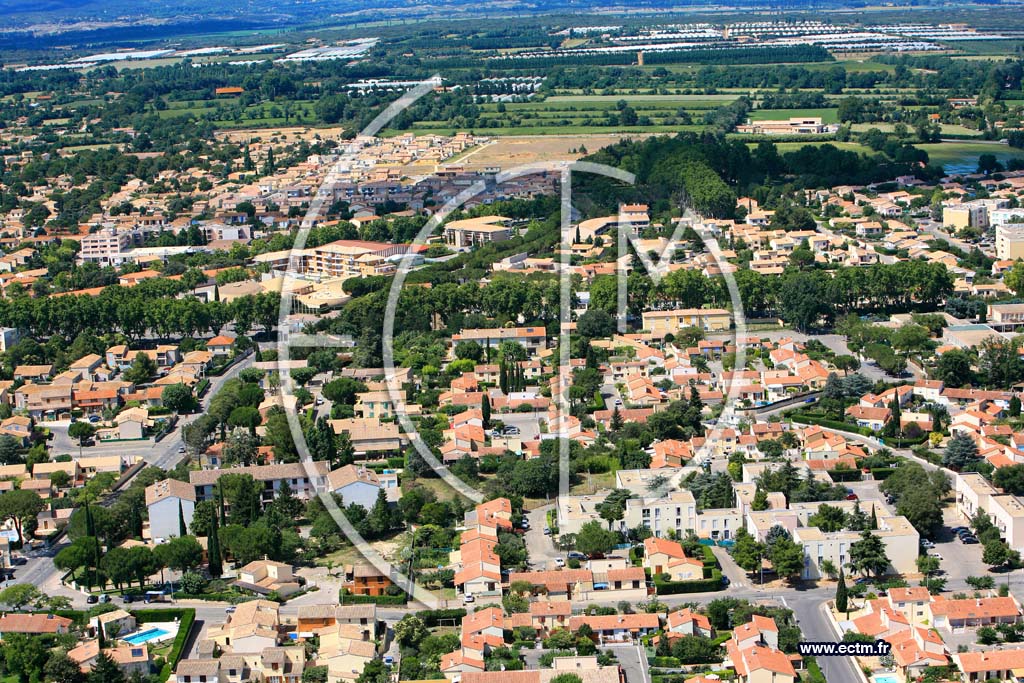 Photo arienne de Saint Martin de Crau