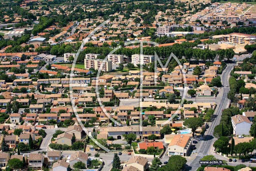 Photo arienne de Saint Martin de Crau