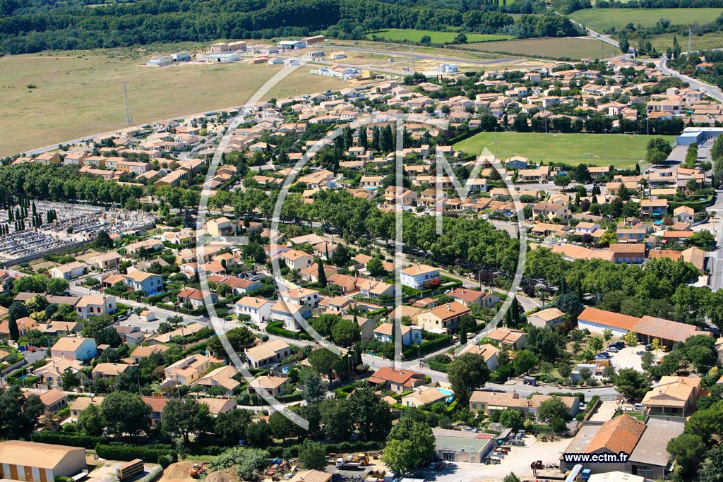 Photo arienne de Saint Martin de Crau