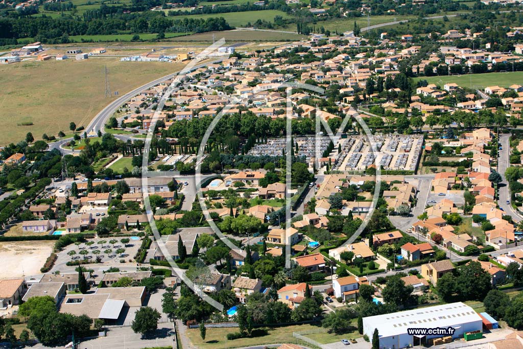 Photo arienne de Saint Martin de Crau