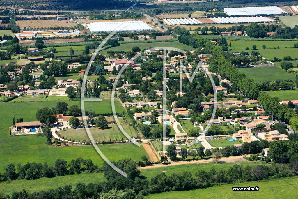 Photo arienne de Saint Martin de Crau - Caphan