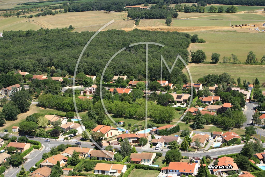 Photo arienne de La Salvetat Saint Gilles - Les Hauts de St Gilles